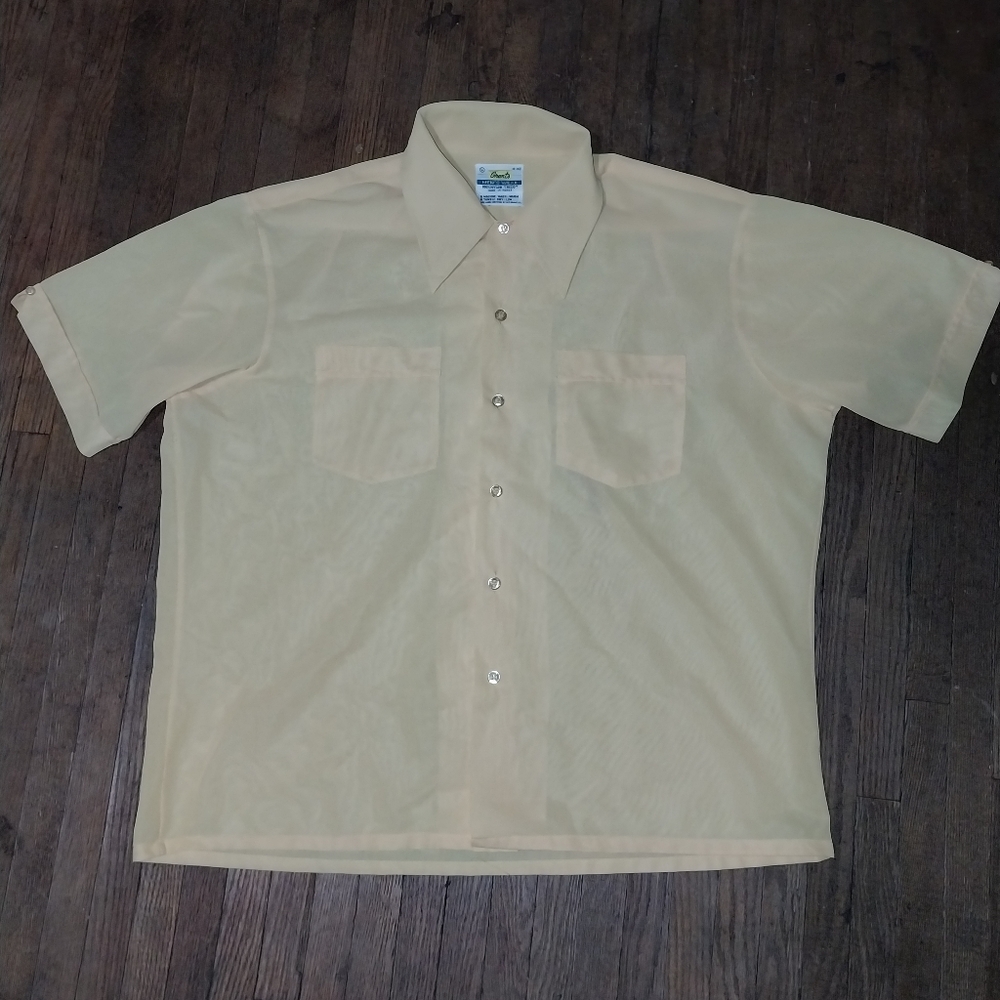 Vtg. Grants Men's Wear Yellow Short Sleeve Shirt